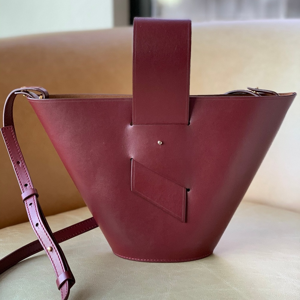 Carolina Santo Domingo Amphora Bucket Bag